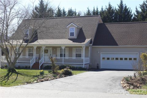 44 Eden Glen Road sold home in Eden Glen, Black Mountain, NC