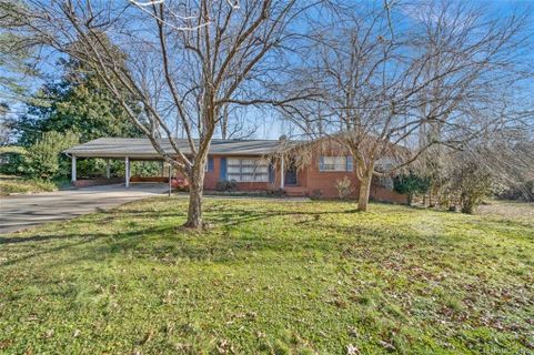101 Brookmeade Drive