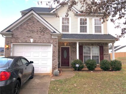 2725 Blackberry Ridge Lane