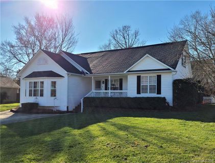 950 Avery Court sold home in Saint Andrews, Concord, NC