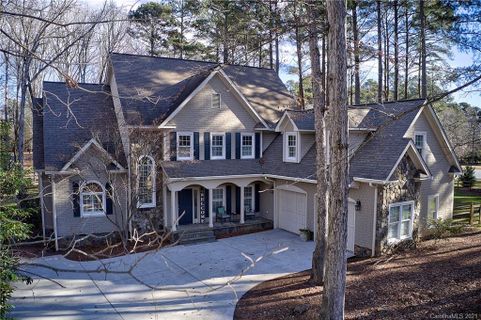 132 High Sail Court