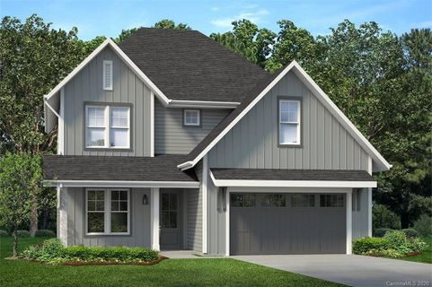 1028 Everett Place