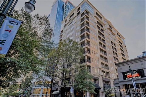 230 S Tryon Street 709 sold home in 230 South Tryon, Charlotte, NC