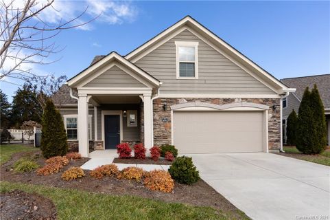 1277 Restoration Drive sold home in The Courtyards of Marvin, Marvin, NC