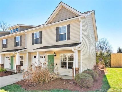82 Old Salem Court