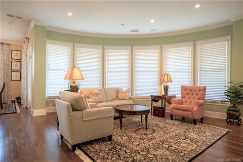 5425 Closeburn Road 310 sold home in SouthGate on Fairview, Charlotte, NC