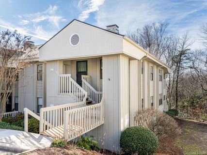 1506 Abbey Circle
