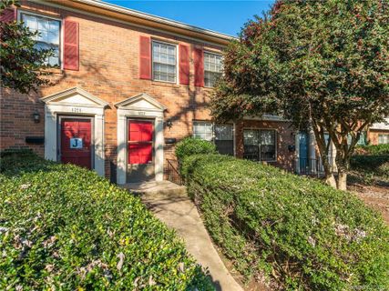 4722 Old Lantern Way