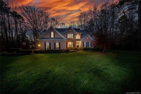 2406 Cherrywood Lane