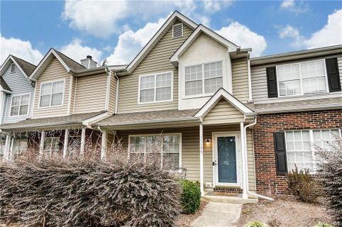 11175 Whitlock Crossing Court sold home in Roxborough, Charlotte, NC
