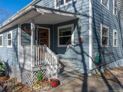 321 Sourwood Road sold home in Christmont, Black Mountain, NC