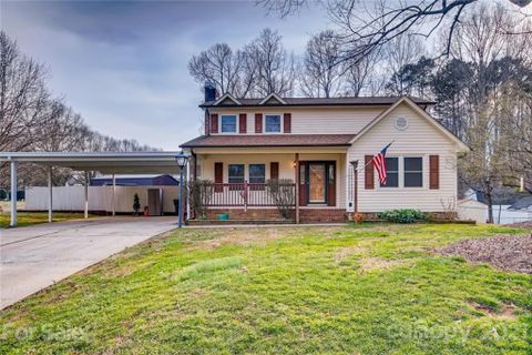 1303 Azalea Trail sold home in Cottonwood Acres, Mount Holly, NC