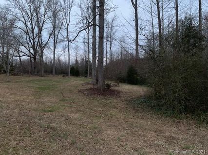 103 Brookmeade Drive