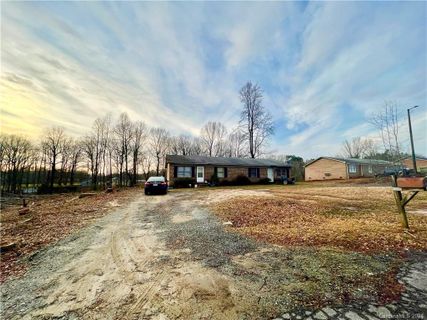 3010 Drake Circle sold home in Cottonwood, Shelby, NC