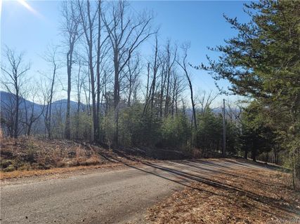 295 South View Drive 49 sold home in The Crossings at Sugar Hill, Marion, NC