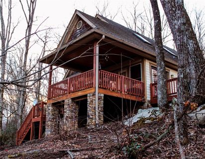 148 Dorset Lane sold home in Twin Brooks, Hendersonville, NC