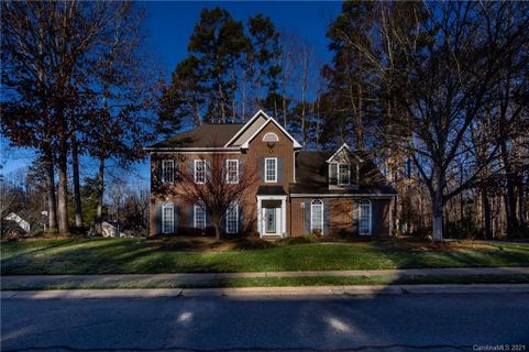 11012 Secotan Lane sold home in Candalon, Matthews, NC