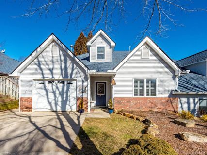 24 Caton Place sold home in Mountainbrook Village, Black Mountain, NC