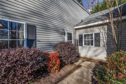 1976 Colridge Court sold home in Briarwood Heights, Connelly Springs, NC