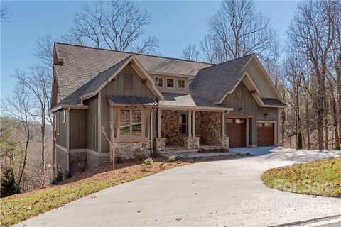 807 Hollybrook Drive