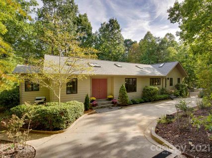 120 Flynn Court