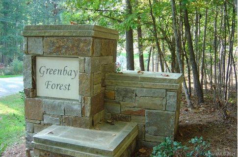 233 Greenbay Road 38