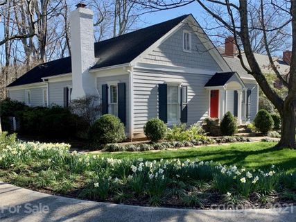 203 S Thompson Street sold home in Eastern Heights, Davidson, NC