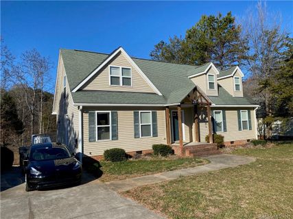 234 Kendra Drive sold home in Doolie Meadows, Mooresville, NC