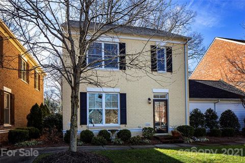 714 Kingsley Way