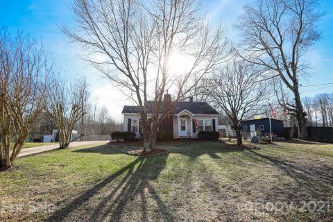 Previously sold for $140,000