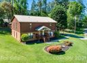 21429 Pinecrest Place sold home in Cornelius, SC