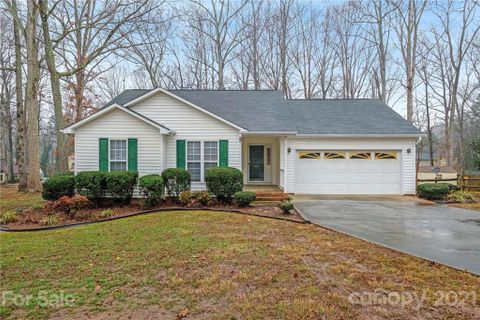 4614 Oakwood Circle