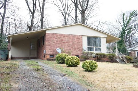 1230 Lynhurst Drive