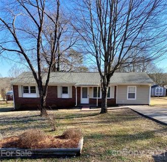2353 Maplewood Drive sold home in Fallscrest, Gastonia, NC