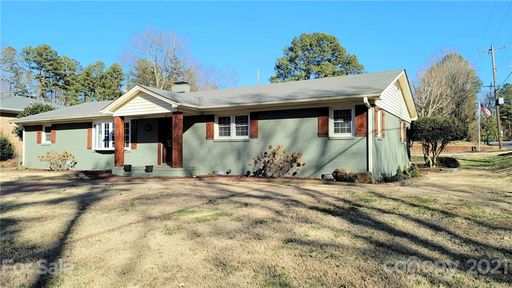 1000 11th Street sold home in Crestview, Albemarle, NC