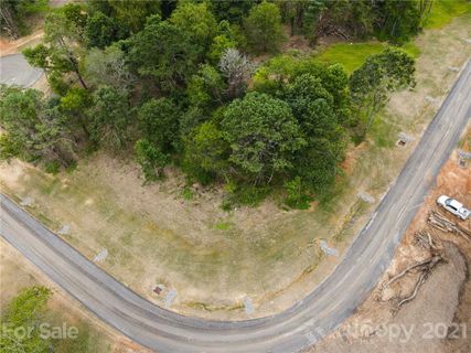 139 Annabelle Drive sold home in Clearview, Fairview, NC