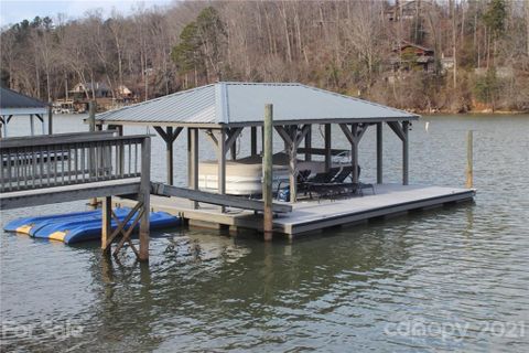 1853 Hidden Pointe Drive