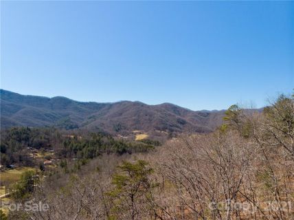 1684 Cedar Creek Farm Road sold home in Cedar Creek Farms, Tuckasegee, NC