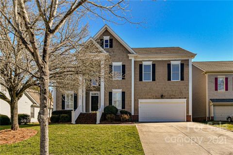 8020 Hawk Crest Court