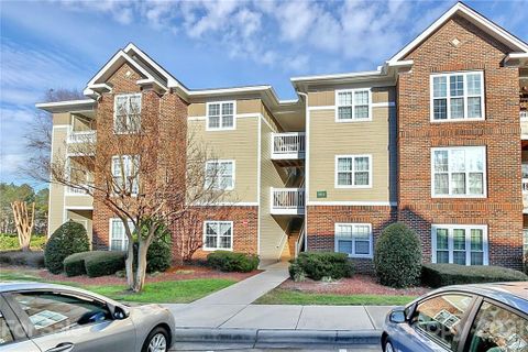 9811 Campus Walk Lane G