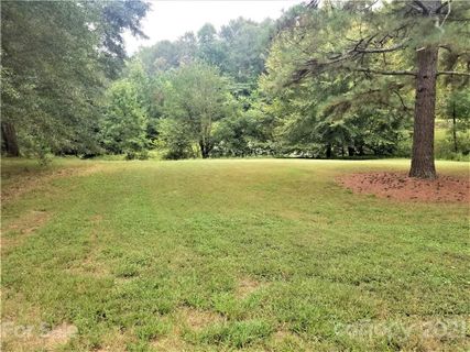 2928 Laura Road sold home in Shallowbrook Farms, Shelby, NC