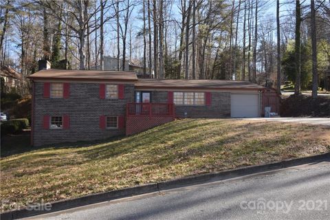 802 Devonshire Court sold home in British Woods, Lenoir, NC