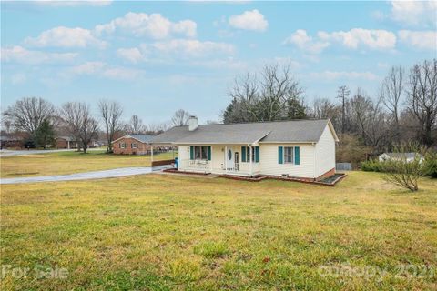 1654 Woodridge Circle