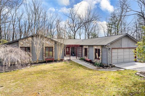 7 Glen Cove Drive 33-37 sold home in Mountain Heights, Arden, NC