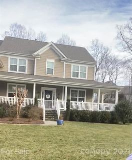 382 Cove Creek Loop