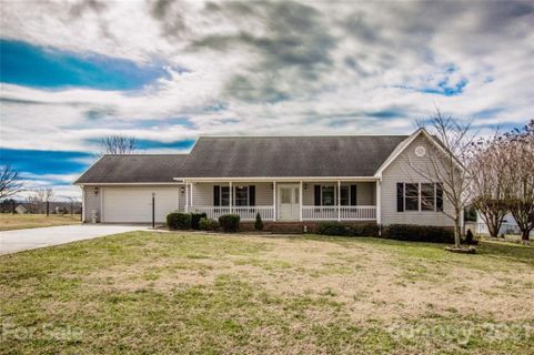 146 Stonefield Drive