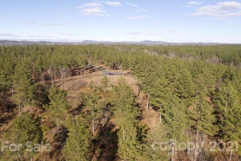 5548 Paddock Way