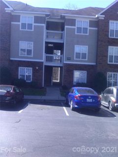9709 Campus Walk Lane J