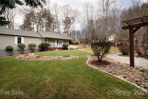 100 Circle View Drive