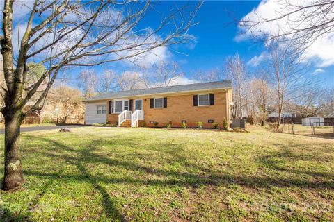 118 Redwood Lane